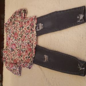 Girl's old navy  jeans and blouse